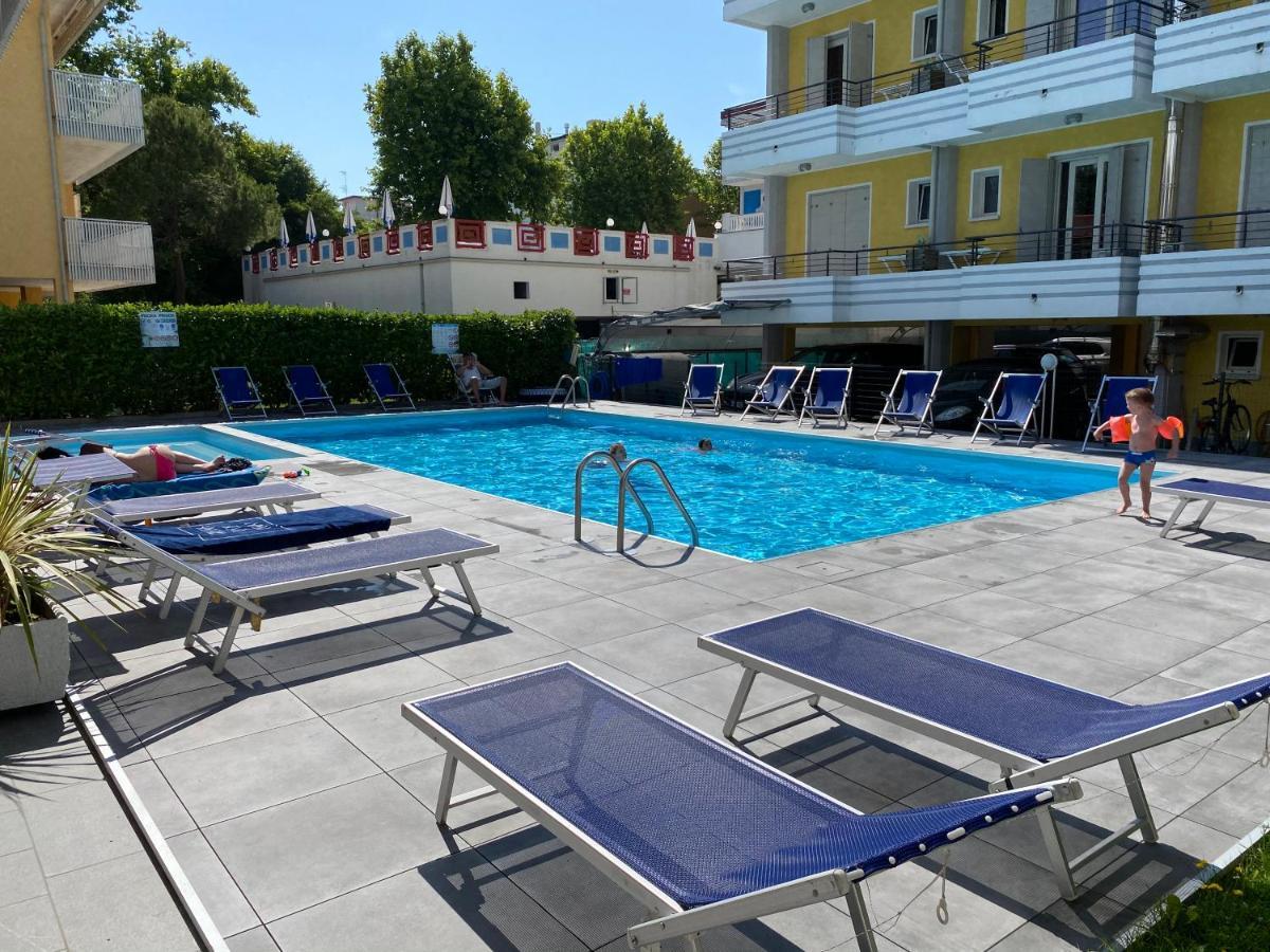 Residenza Viel Apartman Bibione Kültér fotó