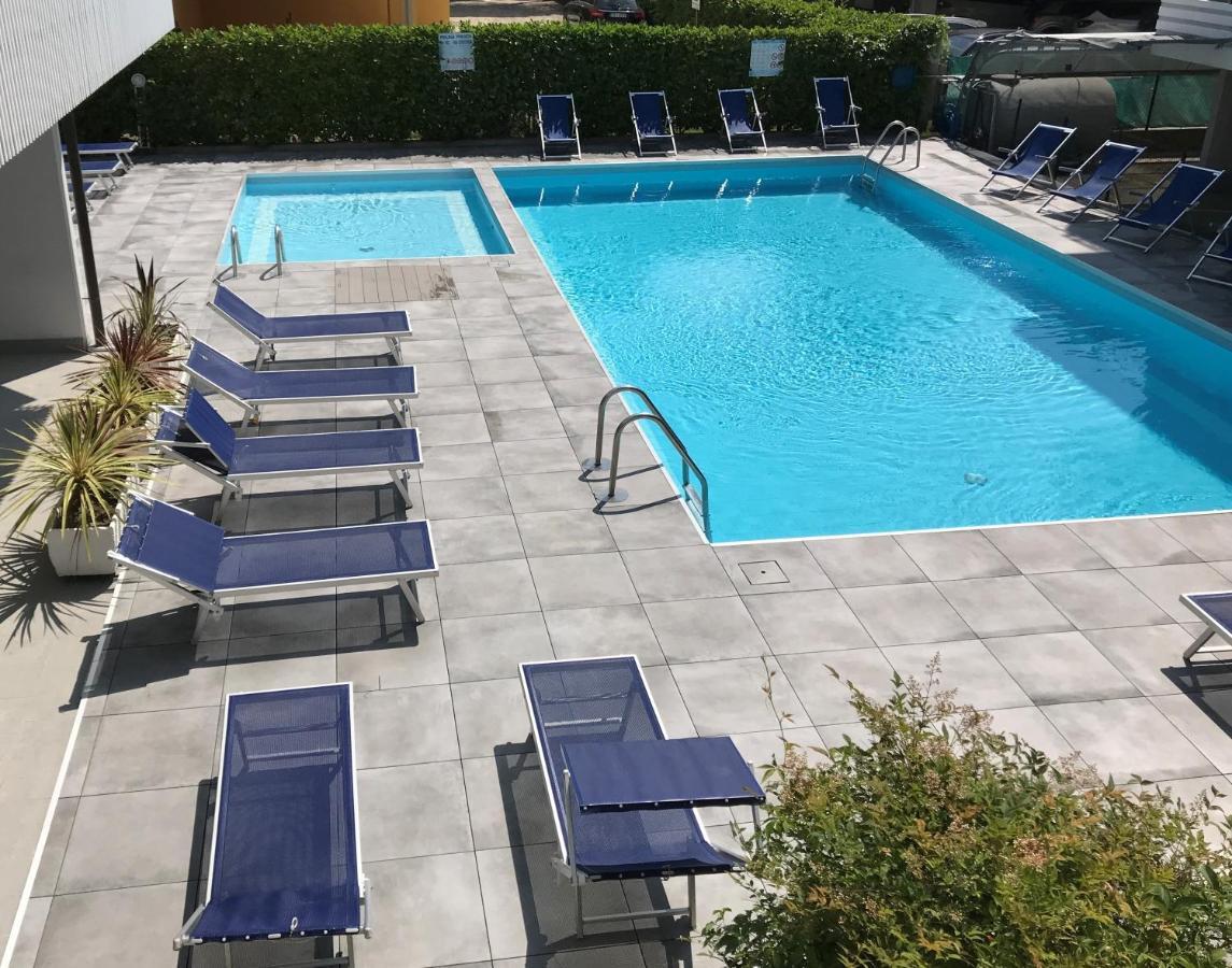 Residenza Viel Apartman Bibione Kültér fotó
