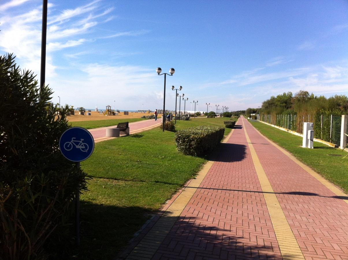 Residenza Viel Apartman Bibione Kültér fotó